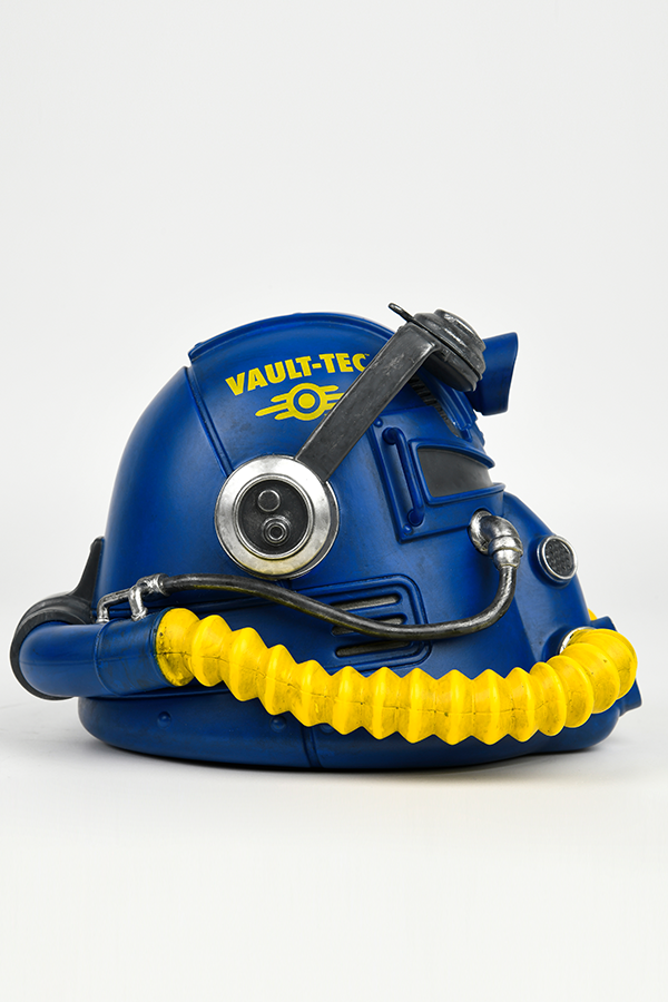 Fallout Vault-Tec T-51 Power Armor Helmet Mini Desktop Statue - Image 13