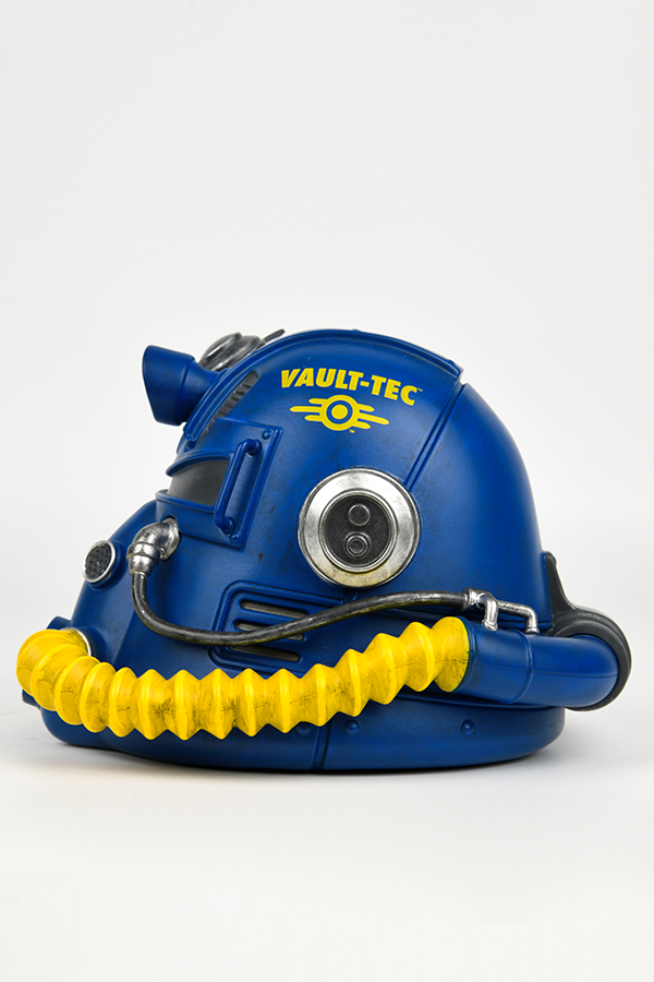 Fallout Vault-Tec T-51 Power Armor Helmet Mini Desktop Statue - Image 16